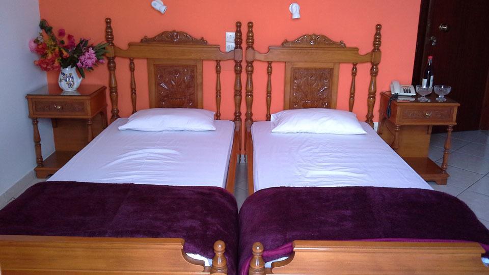 Hotel Agnanti Ágios Konstantínos エクステリア 写真