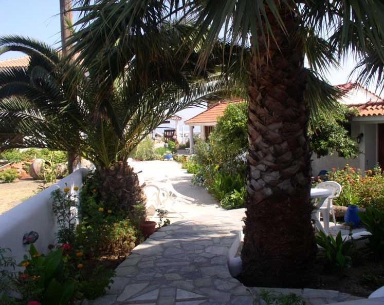 Hotel Agnanti Ágios Konstantínos エクステリア 写真